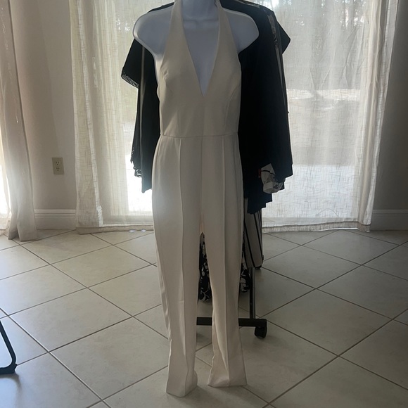 Halter jumpsuit - ivory color - Picture 1 of 3